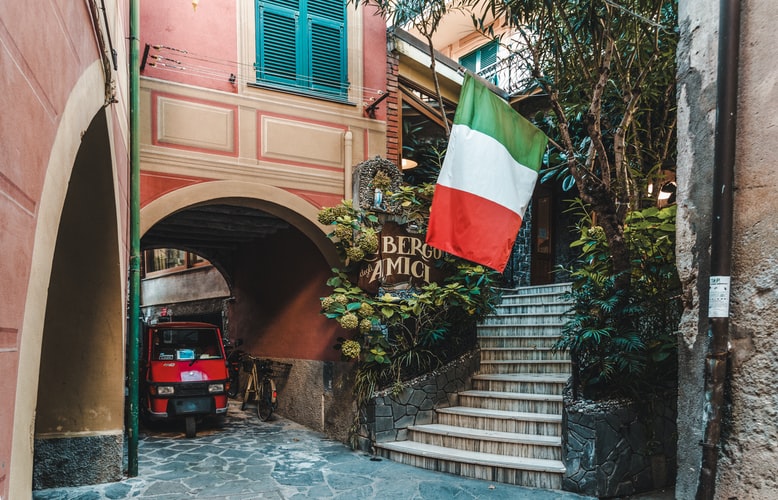 L'Italia s'era desta; adesso invece? Ritrovare i sentimenti migliori per rinascere come Paese